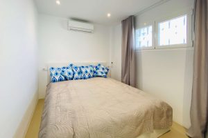 Saniertes Penthouse in erster Meereslinie in Portals Nous: Schlafzimmer