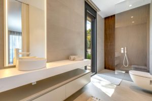 Luxusvilla mit Meerblick und Infinity-Pool in Santa Ponsa: Bad